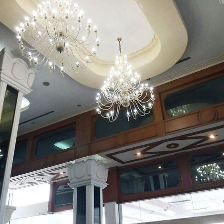 فندق Grandpoint بيتسانولوك المظهر الخارجي الصورة